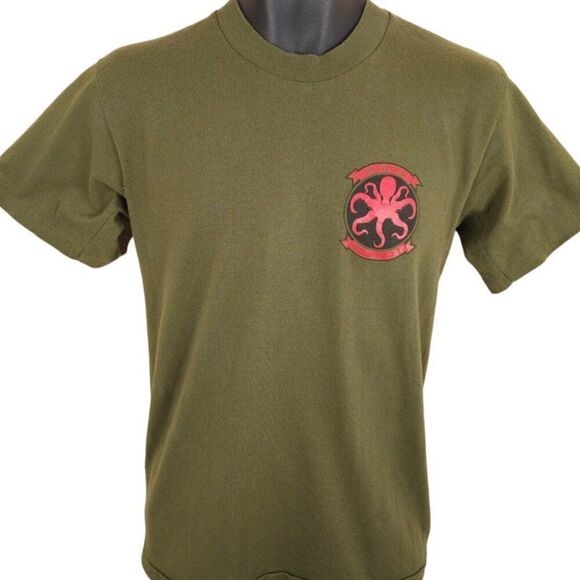 Vintage MALS 11 Devilfish T Shirt Mens Size Small Green 80s Marine Aviation - Picture 2 of 8